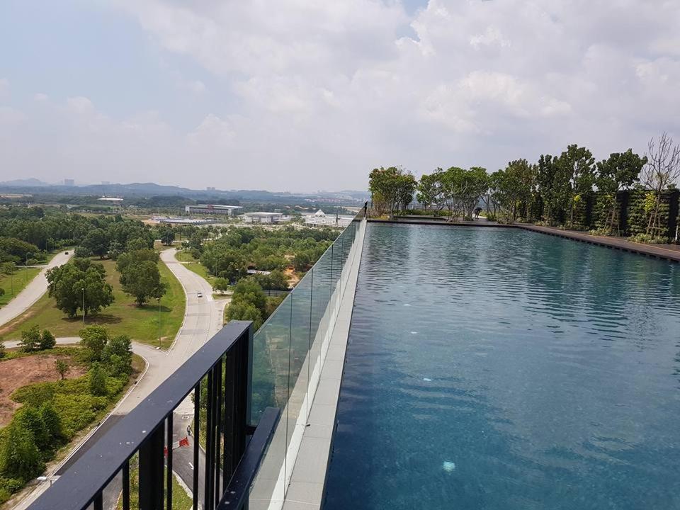 Appartement Mycozysoho With Excellent Swimming Pool View à Cyberjaya Extérieur photo